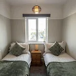 Сasa de vacaciones Spacious, Smart Tv, Wi-fi, Balcony, Garden Bristol