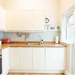 Spacious, Smart Tv, Wi-fi, Balcony, Garden Bristol