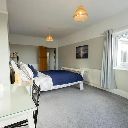 別荘 Spacious, Smart Tv, Wi-fi, Balcony, Garden