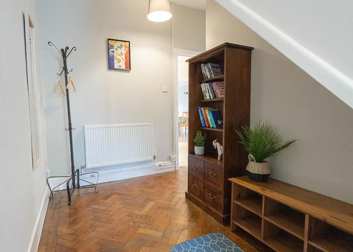 Spacious, Smart Tv, Wi-fi, Balcony, Garden *