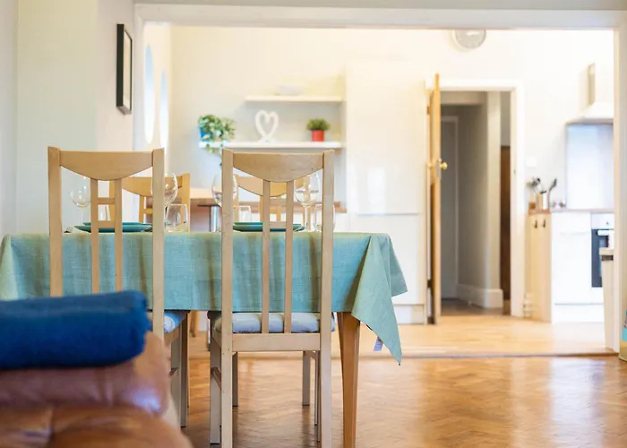 Spacious, Smart Tv, Wi-fi, Balcony, Garden *