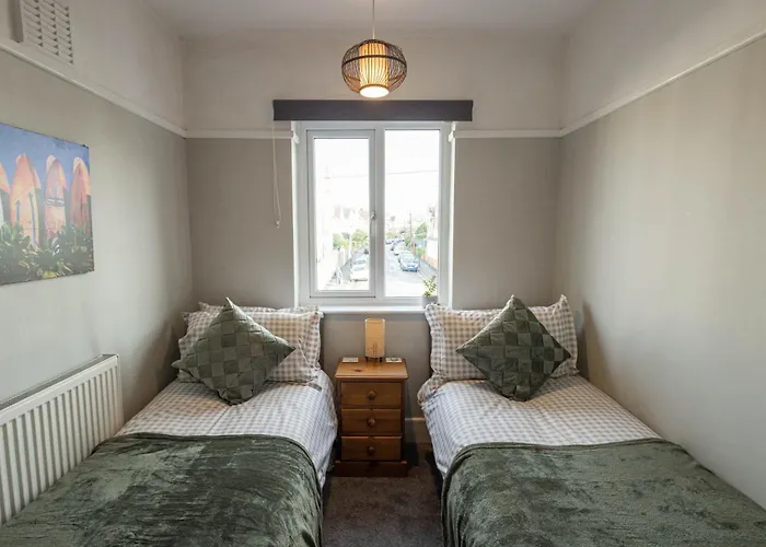 Prázdninový dům Spacious, Smart Tv, Wi-fi, Balcony, Garden Bristol