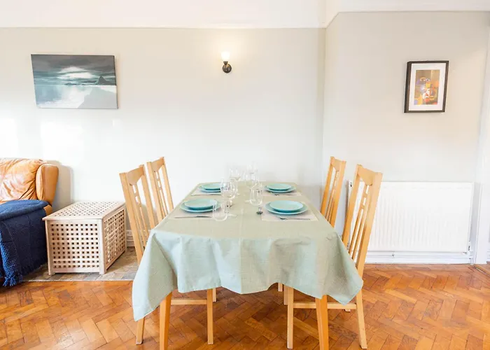 Spacious, Smart Tv, Wi-fi, Balcony, Garden Prázdninový dům Bristol