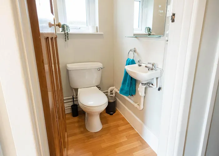 Spacious, Smart Tv, Wi-fi, Balcony, Garden